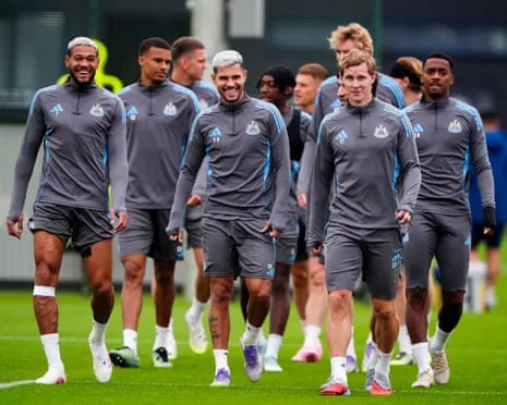 Eddie Howe Calls On Team to Show They Are Elite Competitors Against Barca
